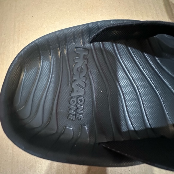 Men's/ women’s Black Foam Flip Flop Sandals - Picture 6 of 11